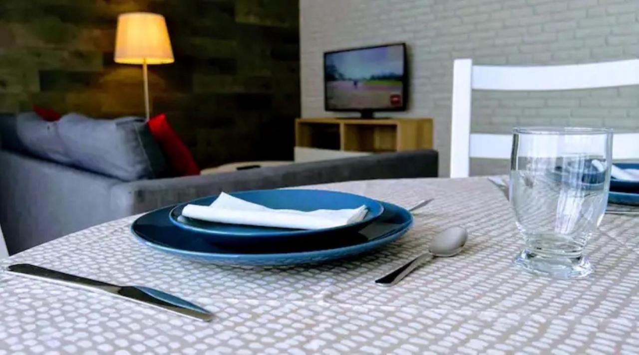 Appartement Chic Proche De Paris, Parking Inclus Saint-Maur-des-Fosses Bagian luar foto